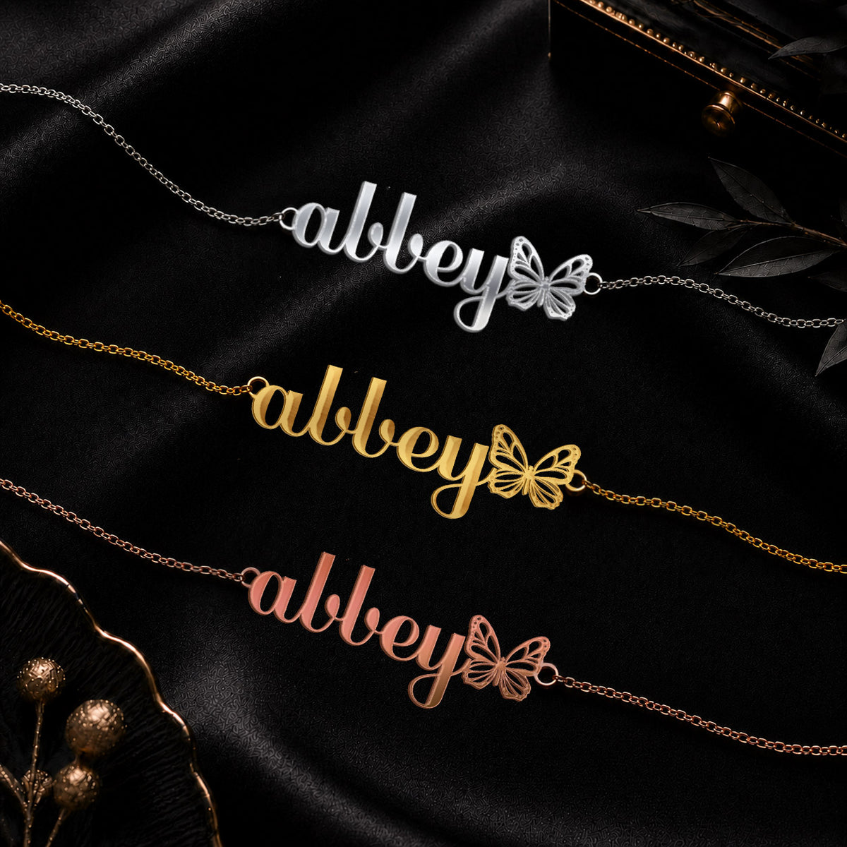 ABBEY The Classic Personalized Name Necklace