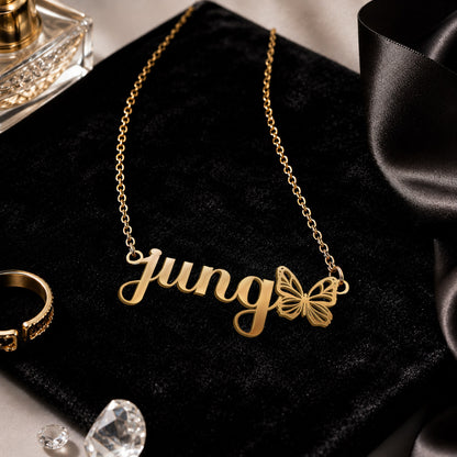 JUNG The Classic Personalized Name Necklace
