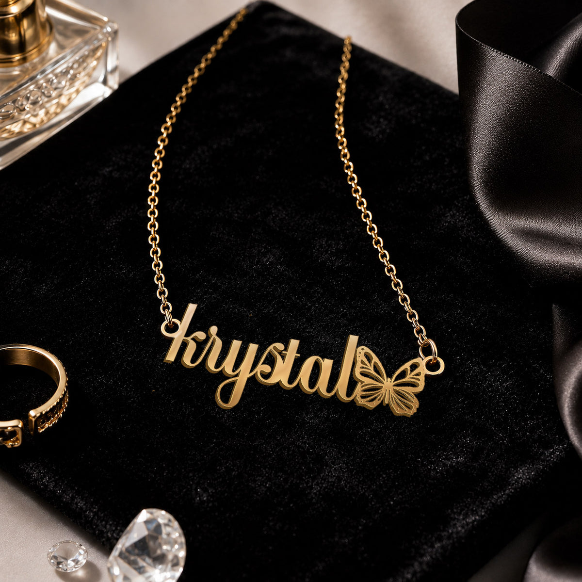 KRYSTAL The Classic Personalized Name Necklace